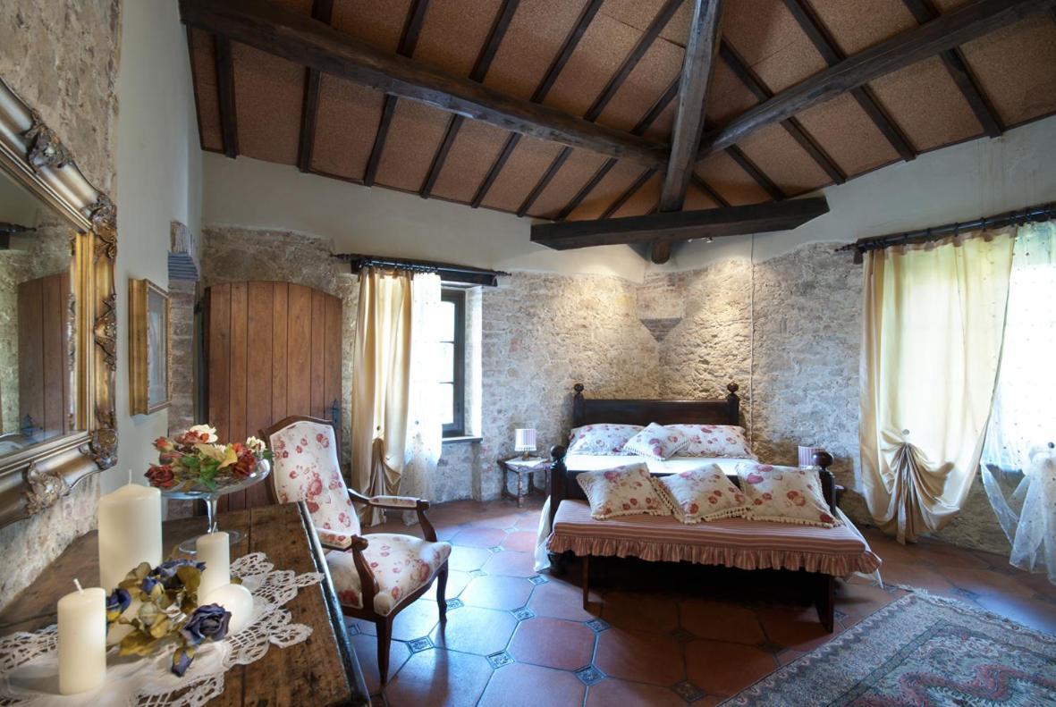 Agriturismo Renello Petroio Esterno foto
